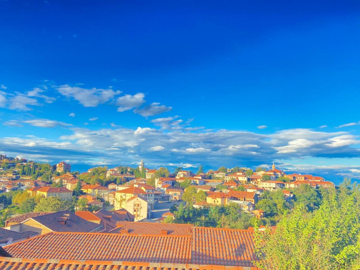 Отель Traveler Сигнахи Экстерьер фото